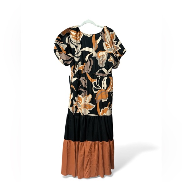 Entro Confidence To Spare Black Maxi Dress - Picture 5 of 6